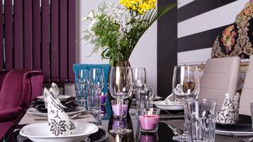 تناول الطعام