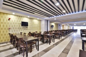 Dining - Oyo 403 Hidaya Towers Hotel Makkah (Makkah)
