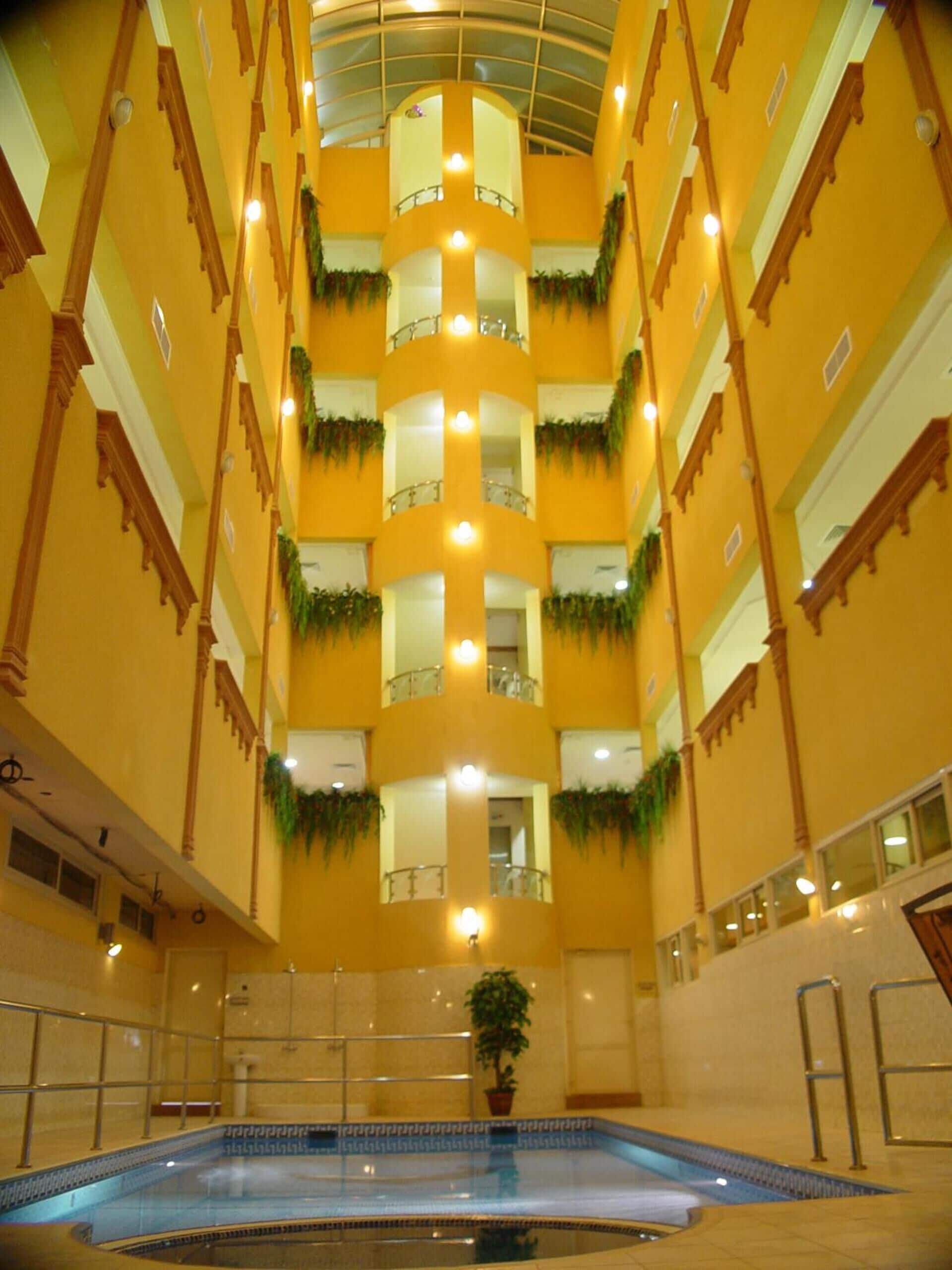 Hồ bơi