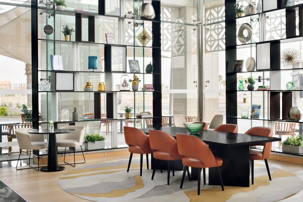 Restaurant - Crowne Plaza Jeddah Al Salam (Jeddah)