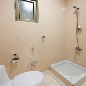 Bathroom - Almasem Luxury Hotel Suites 3 Alahsa (Al-Hofuf)