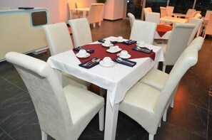 Dining - New Hotel Nampula (Nampula)