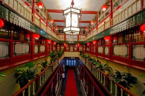 Interior - Qianmen Courtyard Hotel (Beijing)