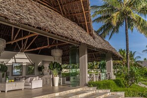 Terrace/patio - Zawadi Hotel Zanzibar (Dongwe)