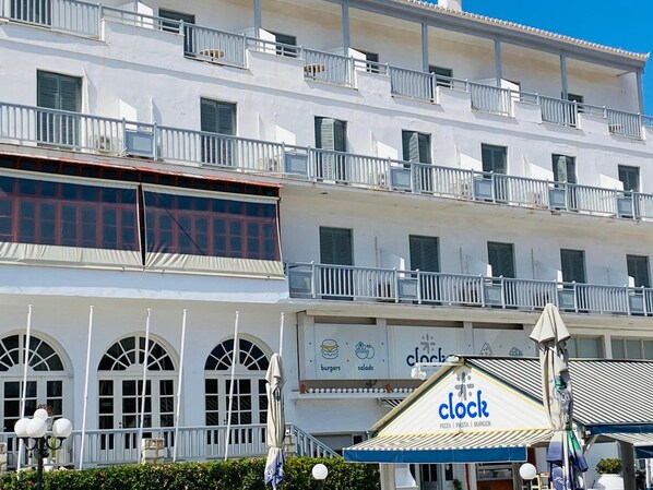 Exterior - Faros (Spetses)