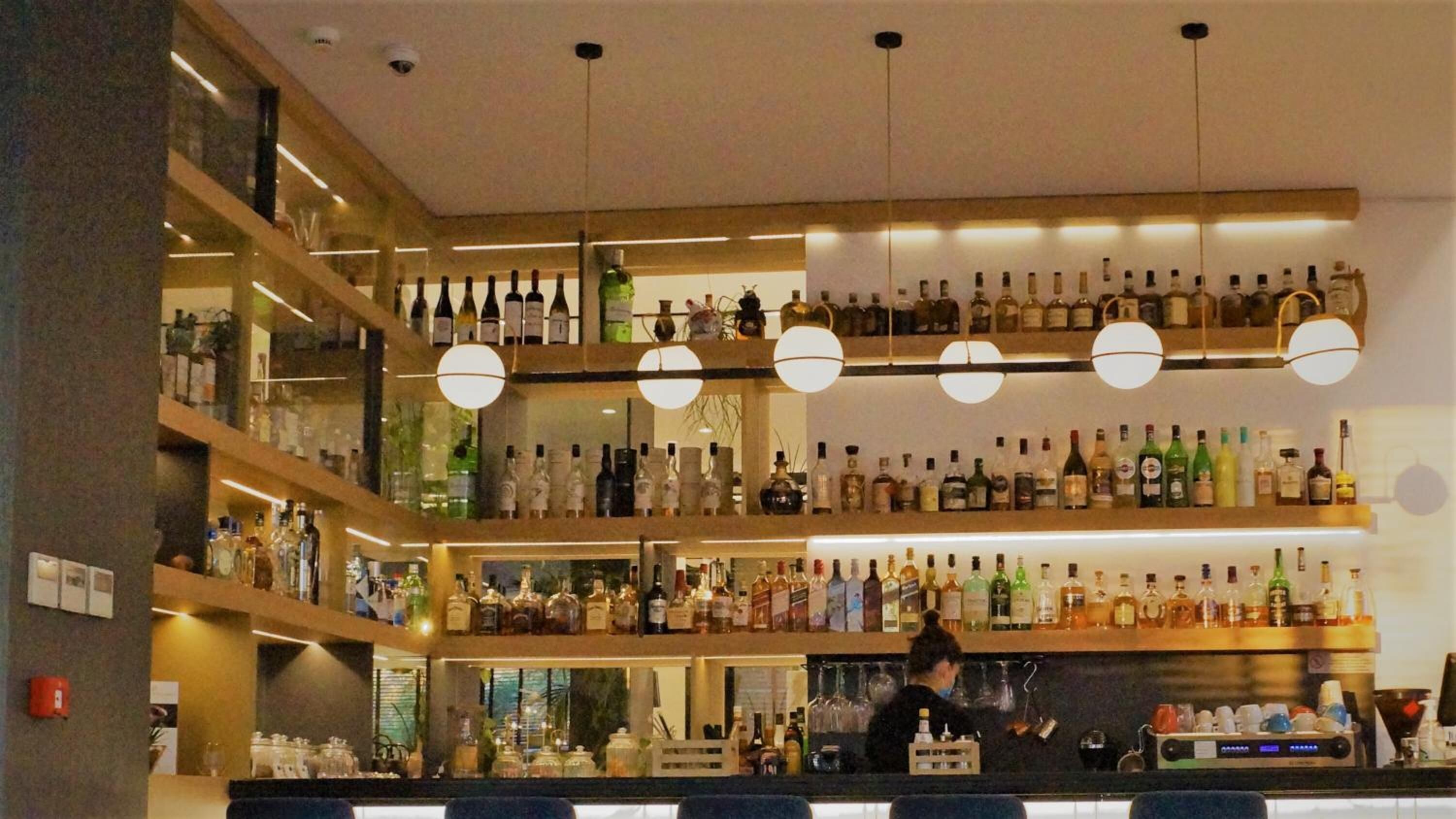 Bar (en la propiedad)