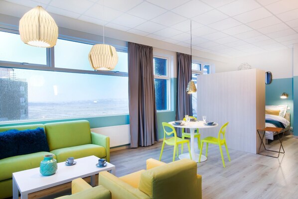 Living area - Icelandic Apartments (Kópavogur)