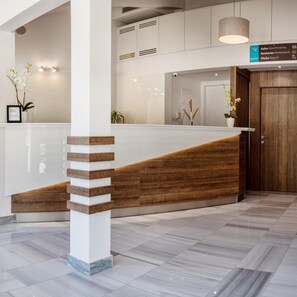 Lobby - Porat (Neum)