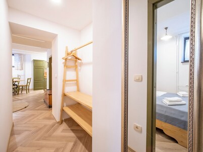 Apartment House Berghi Ii