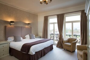 Room - Bell Hotel (Sandwich)
