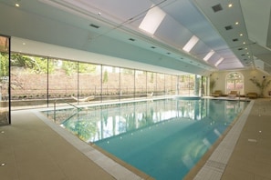 Pool - Rushton Hall (Kettering)