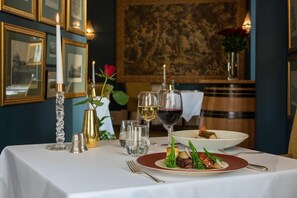 Dining - Rushton Hall (Kettering)