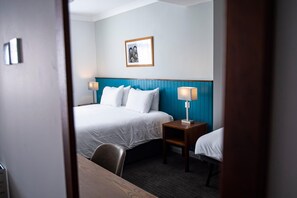 A hotel room with a bed, bedside tables, and a framed picture on the wall. - Best Western Middlesbrough (Middlesbrough)