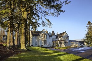 Exterior - The Cairn Lodge & Hotel (Auchterarder)