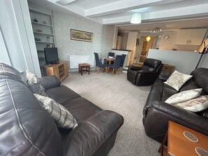 Living area - Spring Garden Guest House (Gosport)