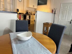 Dining - Spring Garden Guest House (Gosport)