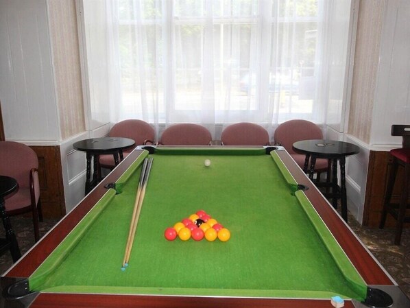 Games room - Spring Garden Guest House (Gosport)