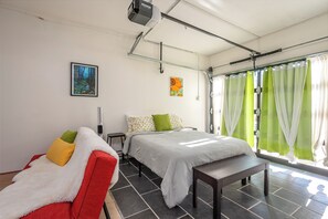 Bügeleisen/Bügelbrett, WLAN, Bettwäsche