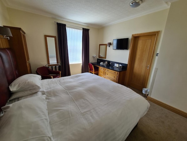 Room - Royal Hotel (Liverpool)