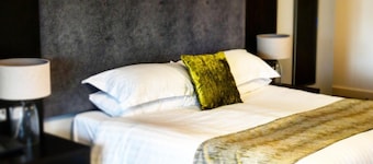 Cliff Hotel And Spa