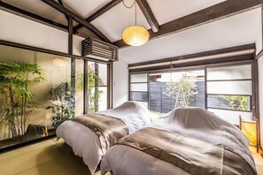 Room - Nihon IRO [vr] (Shizuoka)