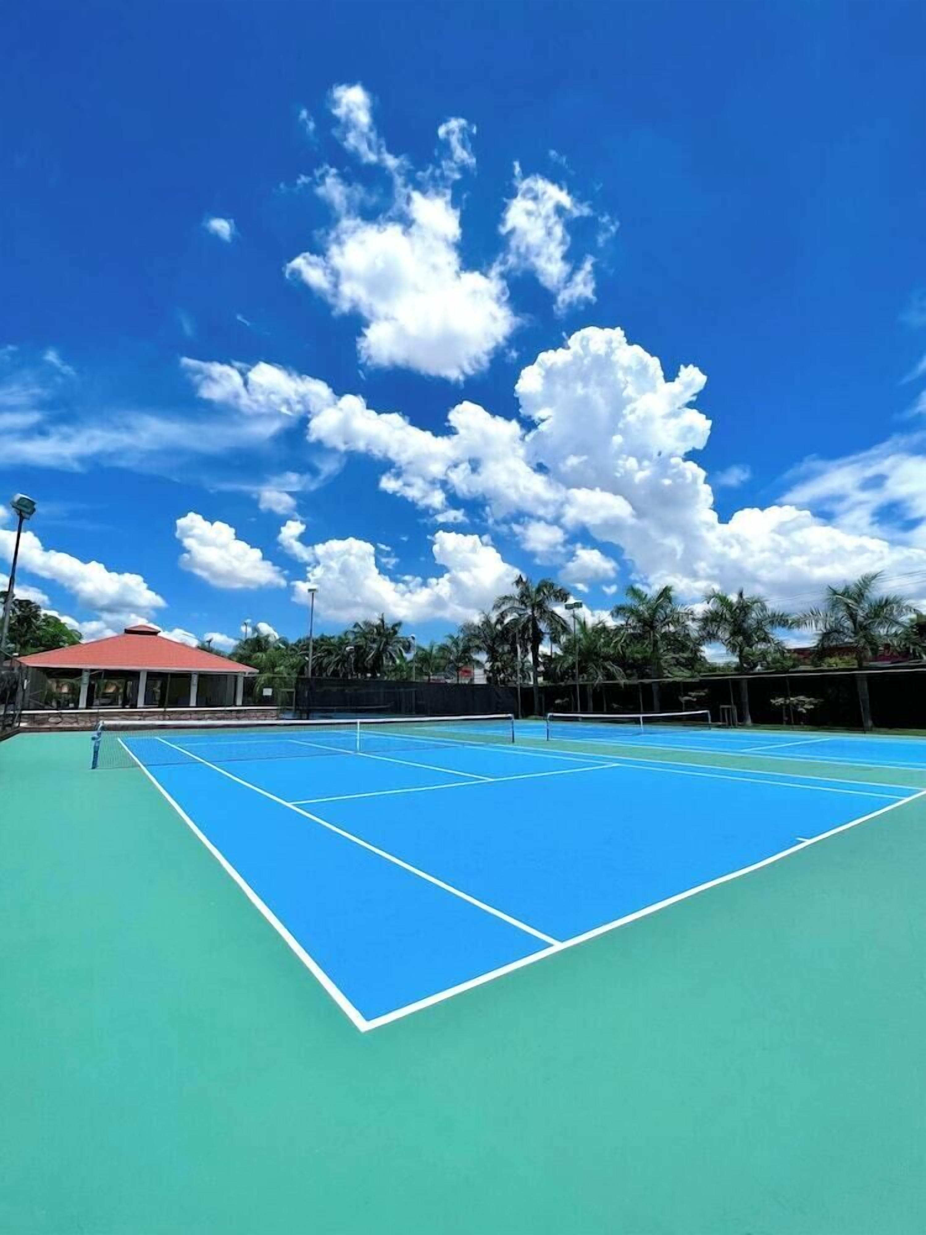 Sport court