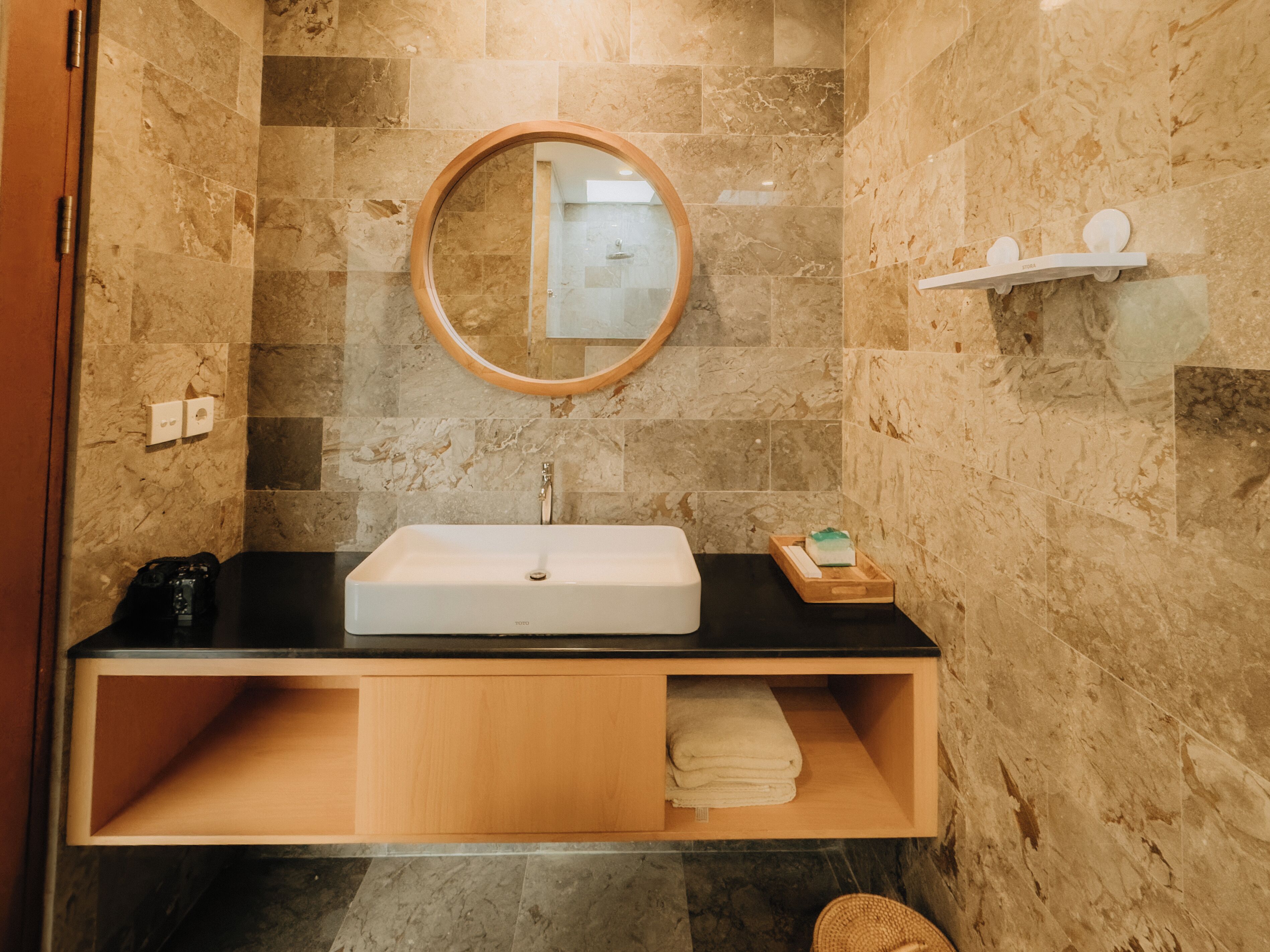 Free toiletries, towels, soap, shampoo