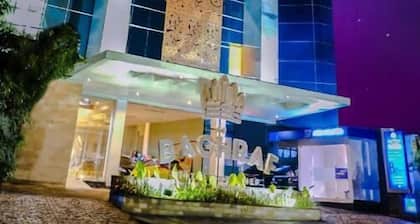 de Baghraf Hotel Sumenep by Amithya