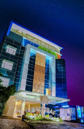 Exterior - de Baghraf Hotel Sumenep by Amithya (Sumenep)