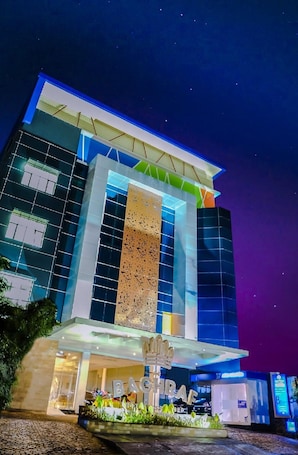 Exterior. de Baghraf Hotel Sumenep by Amithya