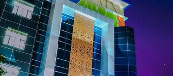 de Baghraf Hotel Sumenep by Amithya