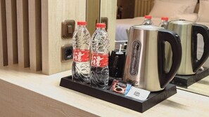 Coffee and/or coffee maker - de Baghraf Hotel Sumenep by Amithya (Sumenep)