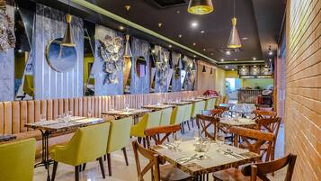 تناول الطعام