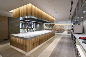 Dining - Okinawa Hinode Resort & Hotspring Hotel (Naha)