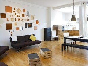 Living area - Say Cheese Leipzig Hotel and Hostel (Leipzig)