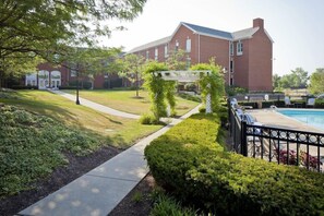 Property grounds - Nationwide Hotel And Conference Center (Lewis Center)