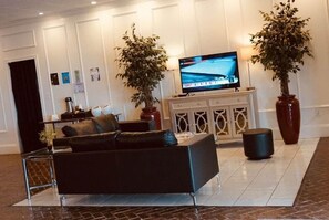 Interior - Altoona Grand Hotel (Altoona)