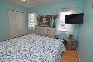 Free WiFi, bed sheets - Sunset Square L - 2nd Row in Garden City Beach (Garden City Beach)