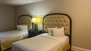 Room - Motel 6 Victorville, CA - Civic Center / Route 66 (Victorville)