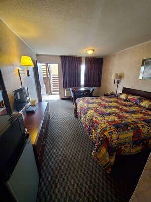 Room - Knights Inn Richmond In (Richmond)