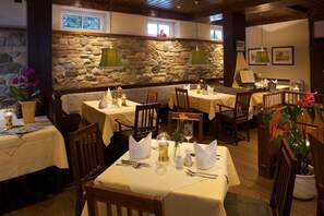 Dining - Interest of Bavaria (Oberstaufen)