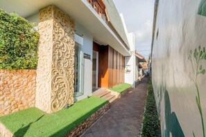 Exterior detail - Mahesa Home Seminyak (Seminyak)