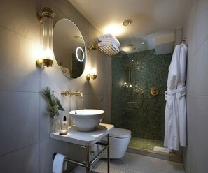 Bathroom - Fingal A Luxury Floating Hotel (Edinburgh)