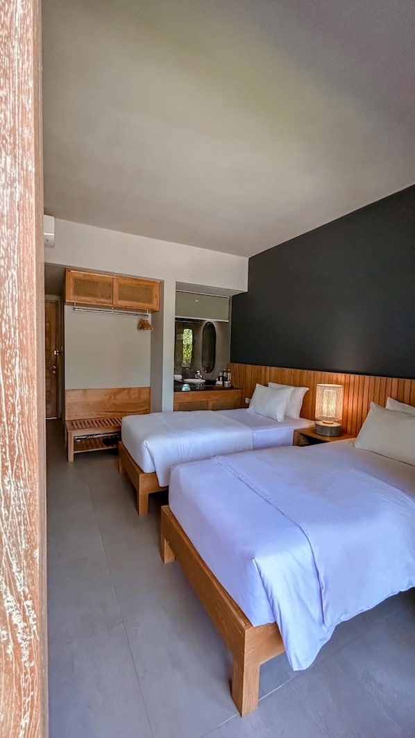 Room - Umadewi Surf and Suites (Pekutatan)