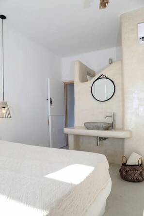 Bathroom - Irida Luxury Apartments (Naxos)