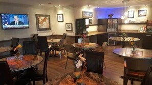 Dining - East Norwich Inn-oyster Bay, Long Island, NY (East Norwich)