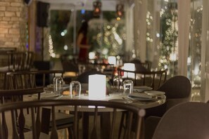 Dining - Pefkaki Boutique Hotel (Loutraki-Agioi Theodoroi)