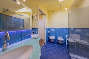 Bathroom - Hotel La Darsena (Tremezzina)