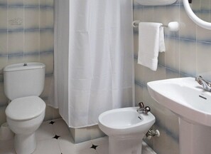 Bathroom - Aptos Barbarroja Formentera Break (Formentera)