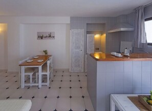 Dining - Aptos Barbarroja Formentera Break (Formentera)